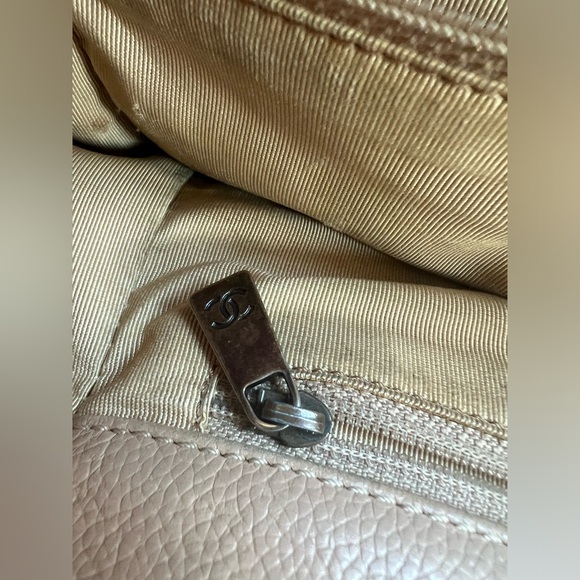 Vintage caviar Chanel Exec Cerf Tote beige - Picture 13 of 16